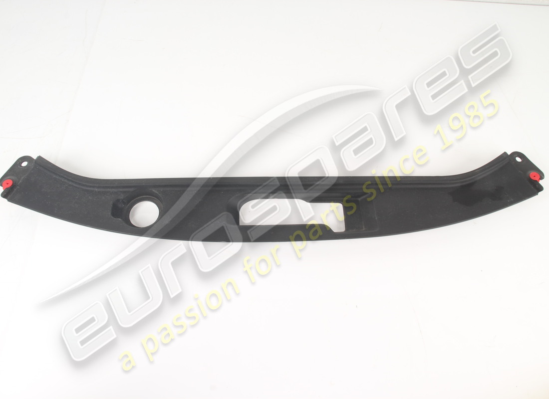 RIVESTIMENTO ESTETICO CENTRALE ANTERIORE COMPLETO USATO Ferrari. NUMERO PARTE 782806 (1) RIVESTIMENTO ESTETICO CENTRALE ANTERIORE COMPLETO USATO Ferrari. NUMERO PARTE 782806 (1)