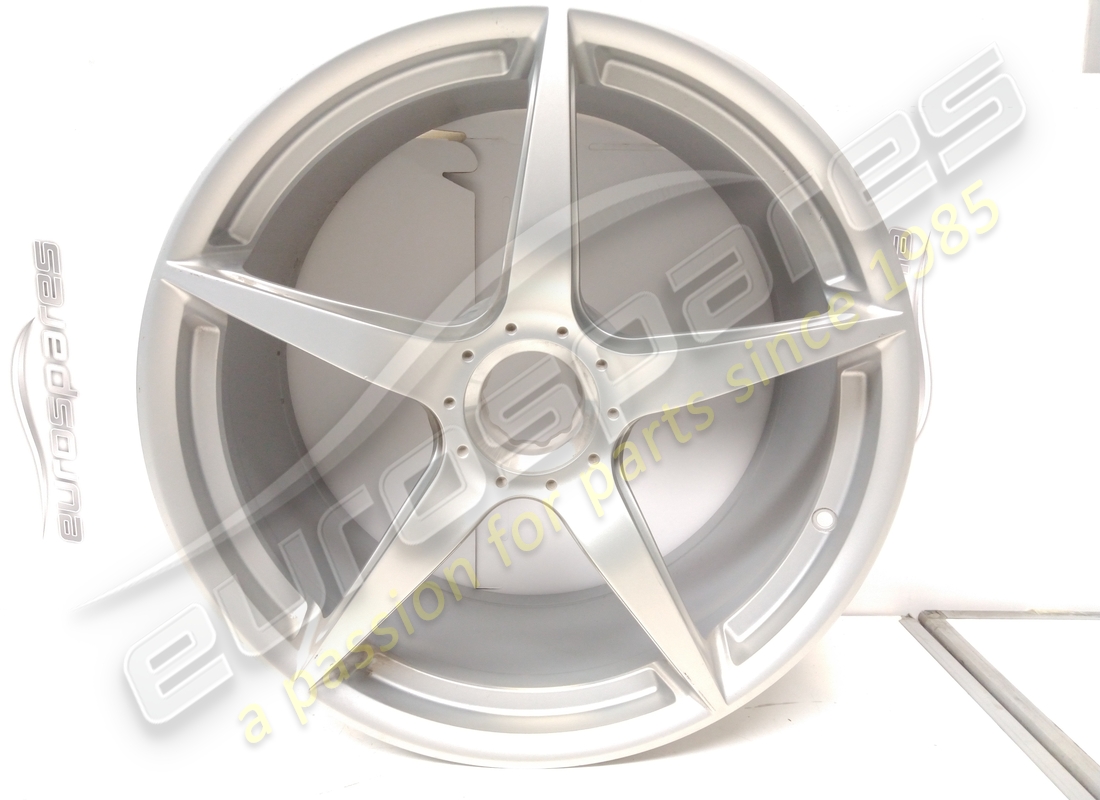 nuovo ferrari cerchio anteriore. numero parte 298808 (1)