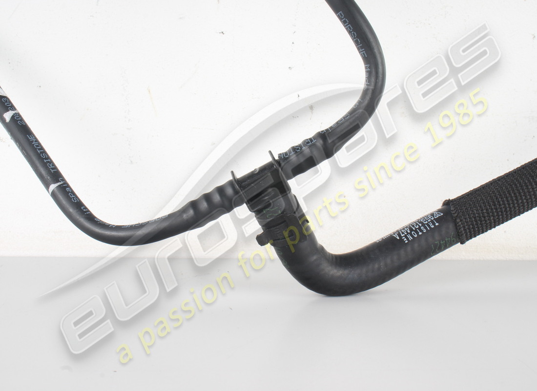 nuova linea di sfiato porsche. numero parte 95b121447a (3)