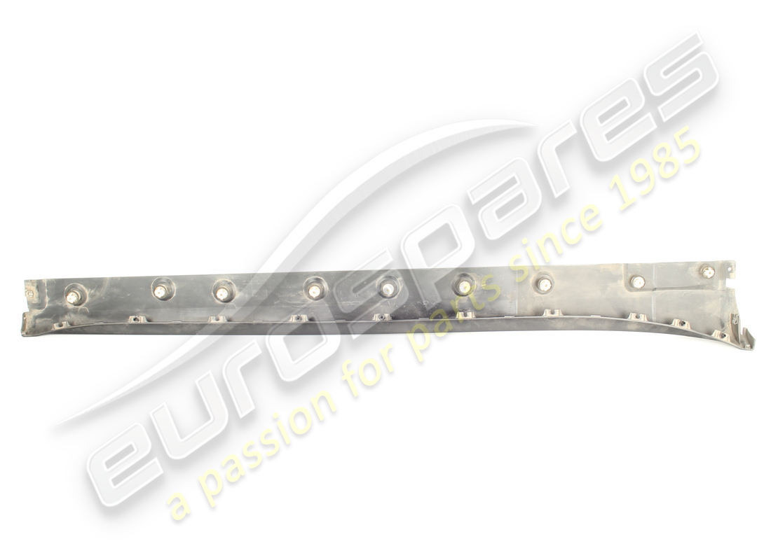 rifinitura side mounting nero opaco usata porsche. numero parte 99150459586ok1 (3)