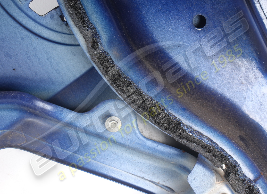 PARAFANGO ANTERIORE DESTRO COMPLETO FERRARI USATO. NUMERO PARTE 86519911 (6) parafango anteriore destro completo ferrari usato. numero parte 86519911 (6)