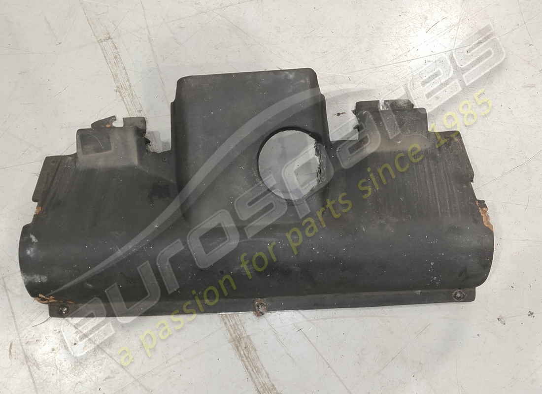 scudo di protezione calore ferrari danneggiato. numero parte 64611800 (1)