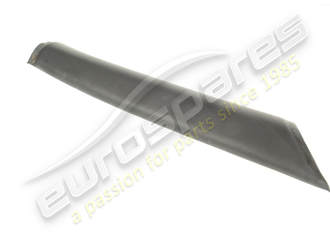 RIVESTIMENTO MONTANTE ANTERIORE DESTRO USATO Ferrari. NUMERO PARTE 64596800 (1)