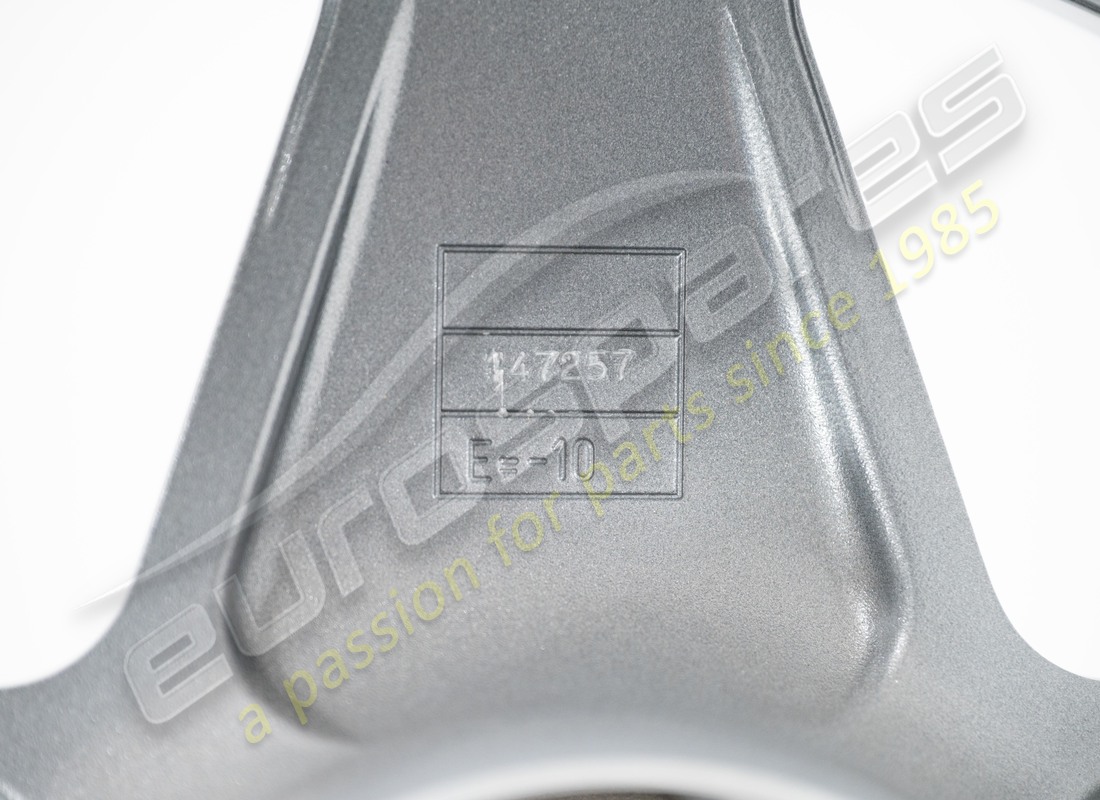 nuovo ferrari cerchio della ruota di scorta. numero parte 147257 (7)