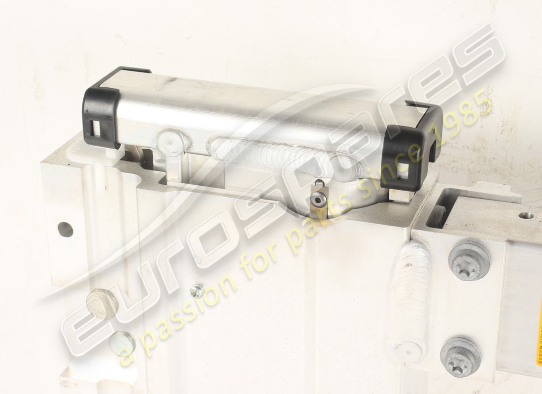 roll bar ferrari usato. numero parte 69905000 (3)