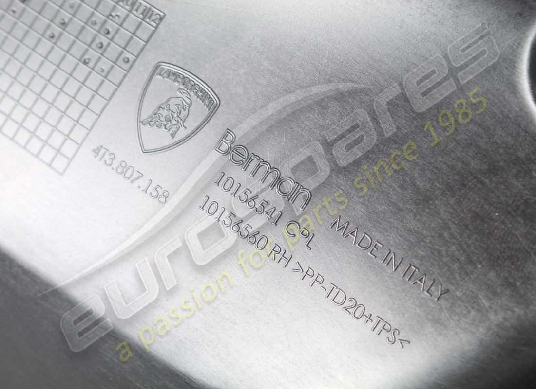 NUOVO DEFLETTORE ARIA LAMBORGHINI. CODICE ARTICOLO 4T3807158 (3) nuovo deflettore aria lamborghini. codice articolo 4t3807158 (3)