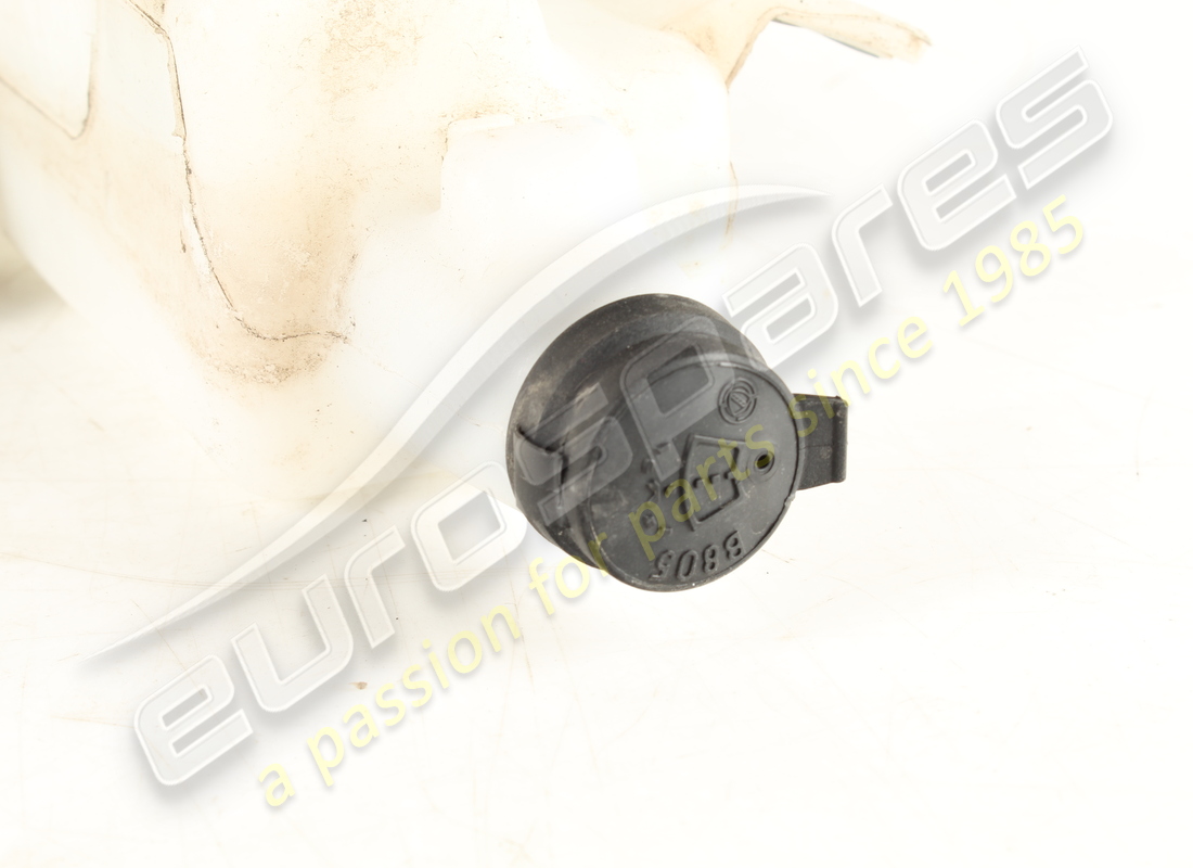 USED FERRARI CONTENITORE LAVAPARABR. COMPLETE G. PART NUMBER 800010 (2) used ferrari contenitore lavaparabr. complete g. part number 800010 (2)