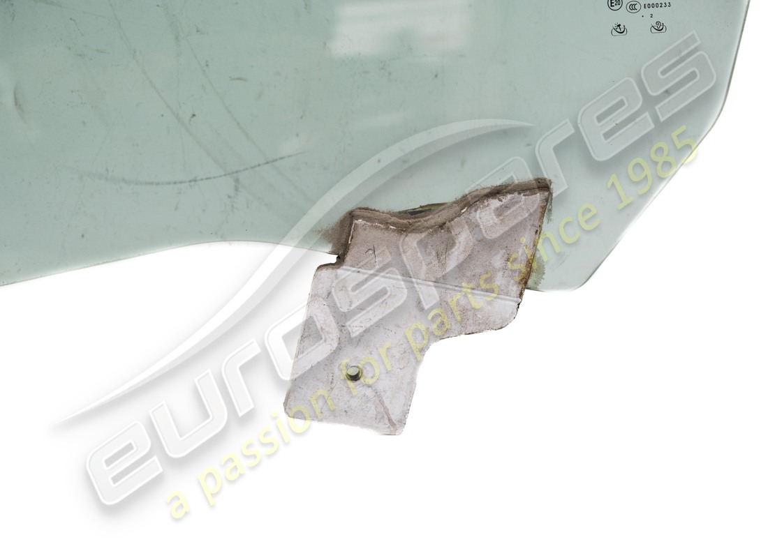 finestra porta sx usata ferrari. numero parte 83614500 (3)
