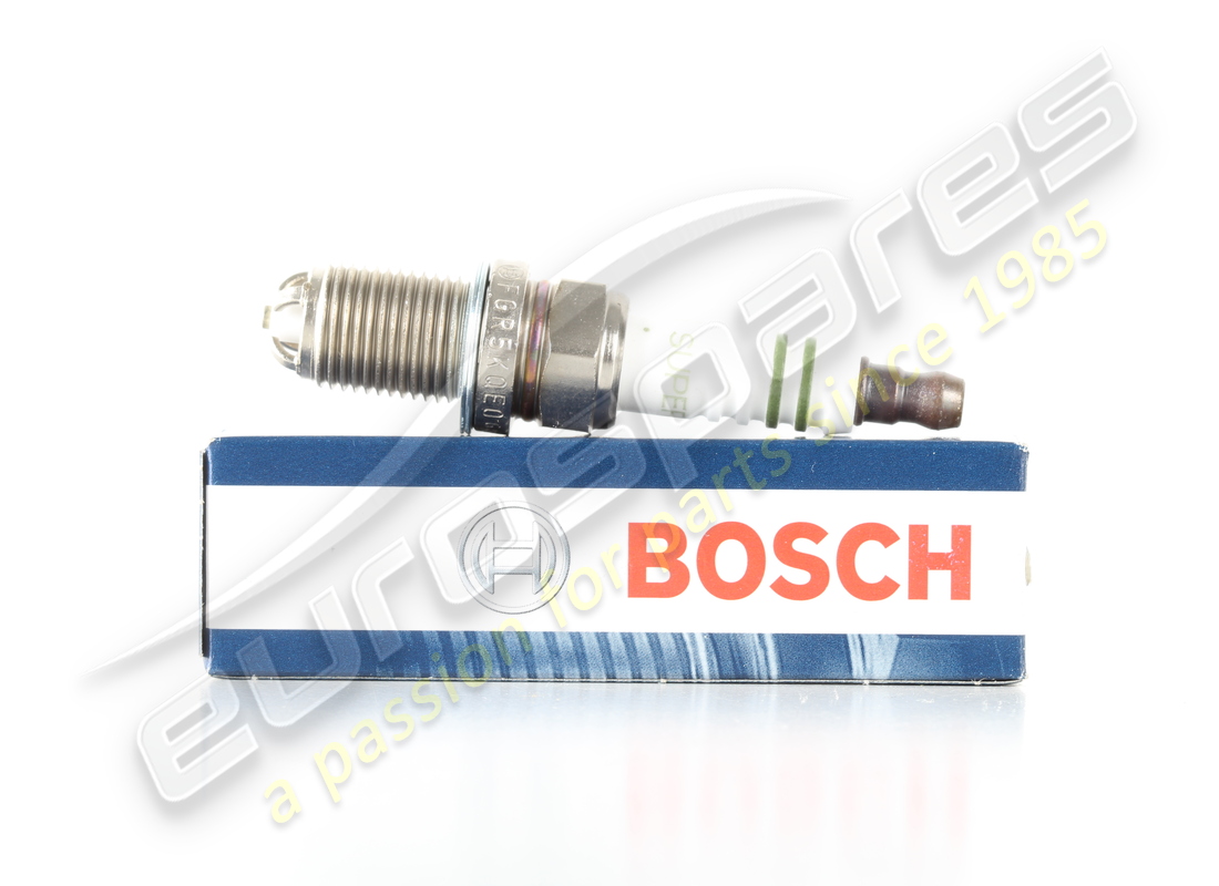 NUOVA CANDELA BOSCH - FGR 5KQE0 - D - MJ 2002>>. NUMERO PARTE 99917022390 (1) nuova candela bosch - fgr 5kqe0 - d - mj 2002>>. numero parte 99917022390 (1)