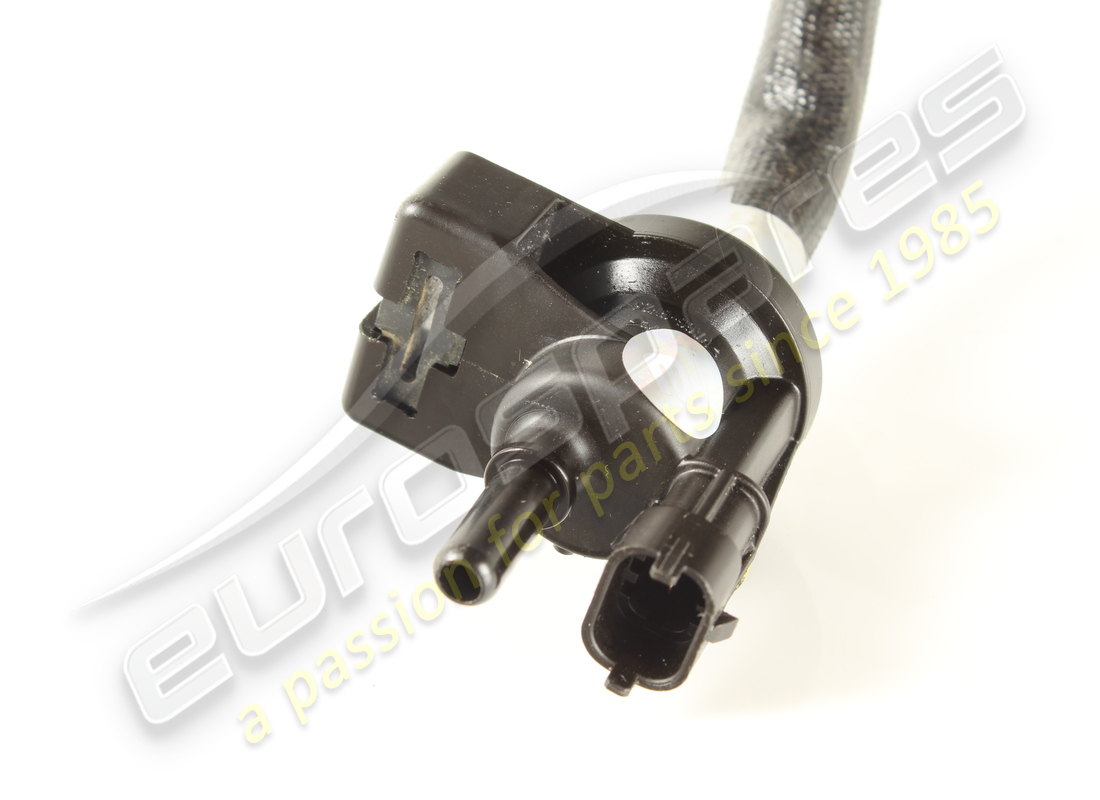usato ferrari tubo dx. giunzione-valvola t. codice parte 887544 (2)