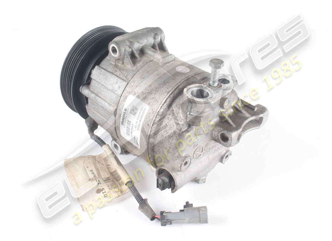 COMPRESSORE DELL'ARIA CONDIZIONATA FERRARI USATO. NUMERO PARTE 311534 (3) compressore dell'aria condizionata ferrari usato. numero parte 311534 (3)