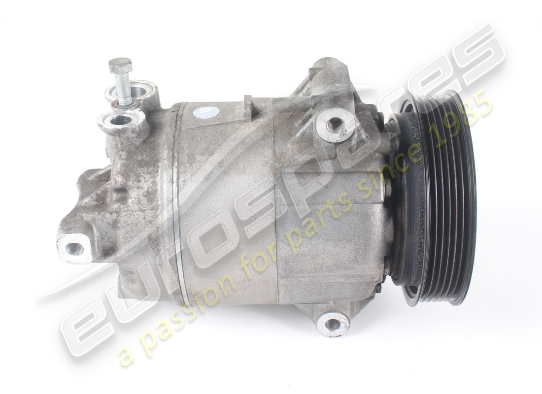 COMPRESSORE DELL'ARIA CONDIZIONATA FERRARI USATO. NUMERO PARTE 311534 (2) compressore dell'aria condizionata ferrari usato. numero parte 311534 (2)