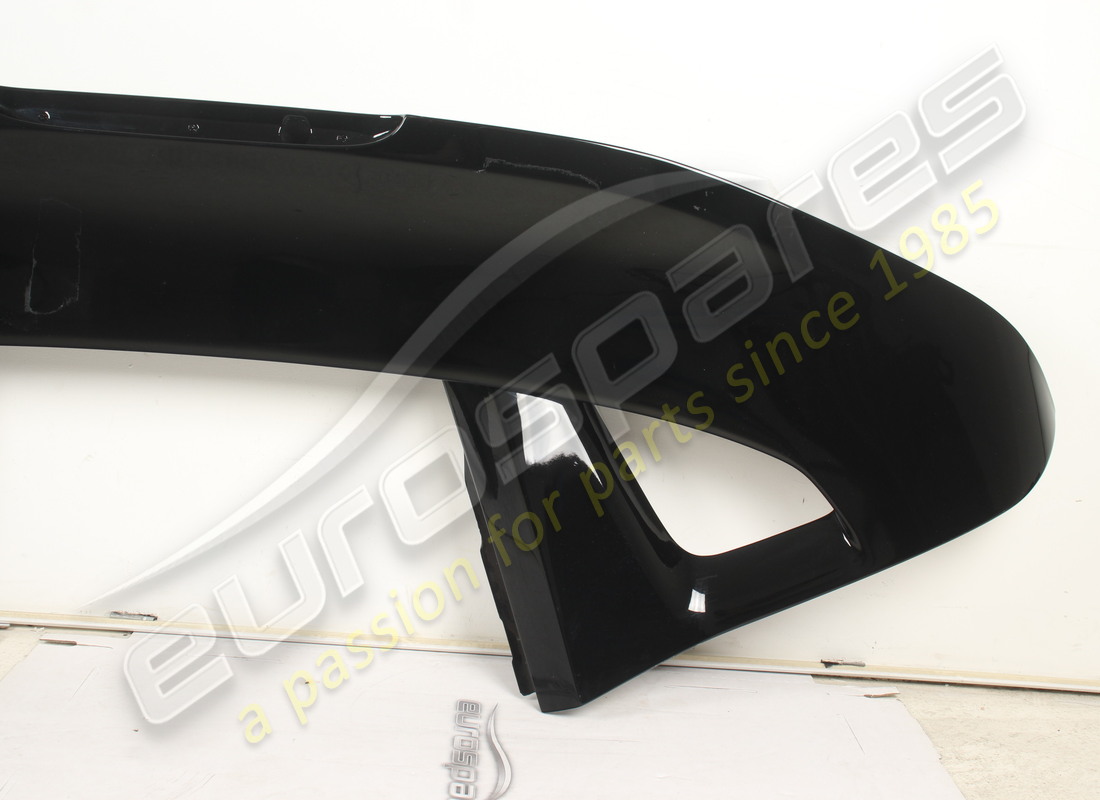 spoiler posteriore completo ferrari usato. numero parte 949122 (3)
