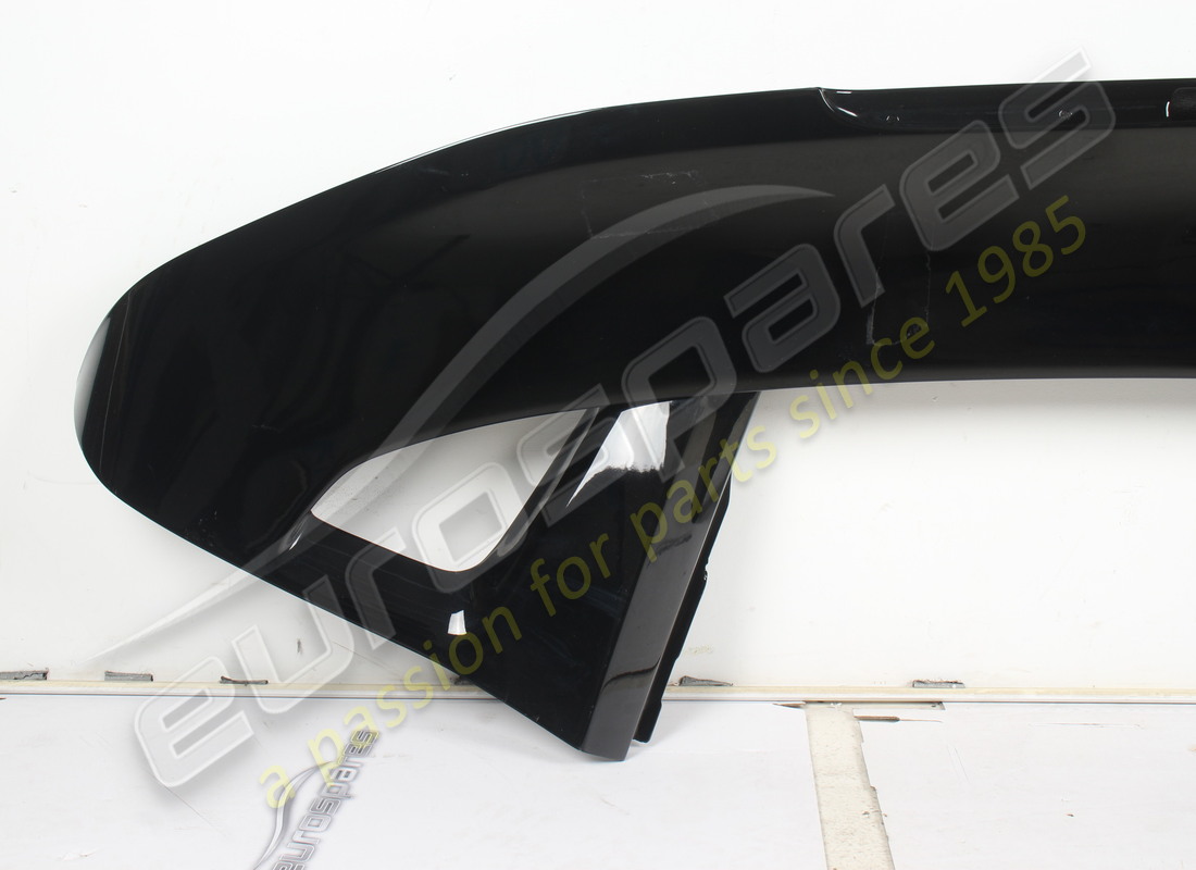 spoiler posteriore completo ferrari usato. numero parte 949122 (2)