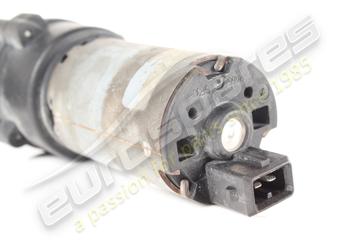 usata ferrari pompa acqua completa. numero parte 65460300 (2)