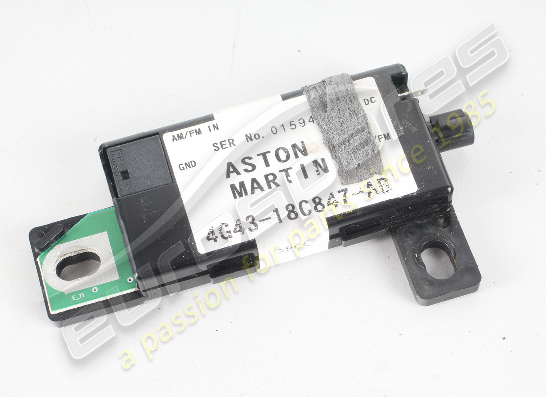antenna usata aston martin, gruppo amplificatore. numero parte 4g4318c847ab (2)