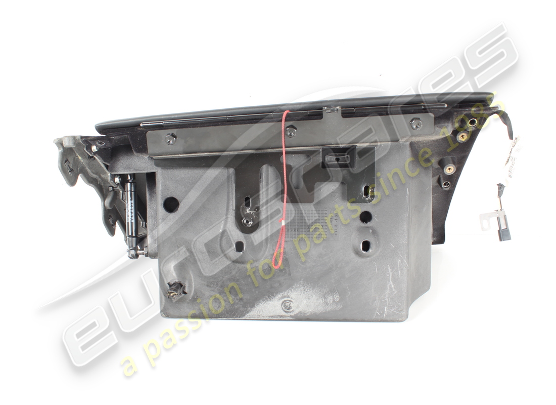 usato ferrari cubby. numero parte 84151300 (2)