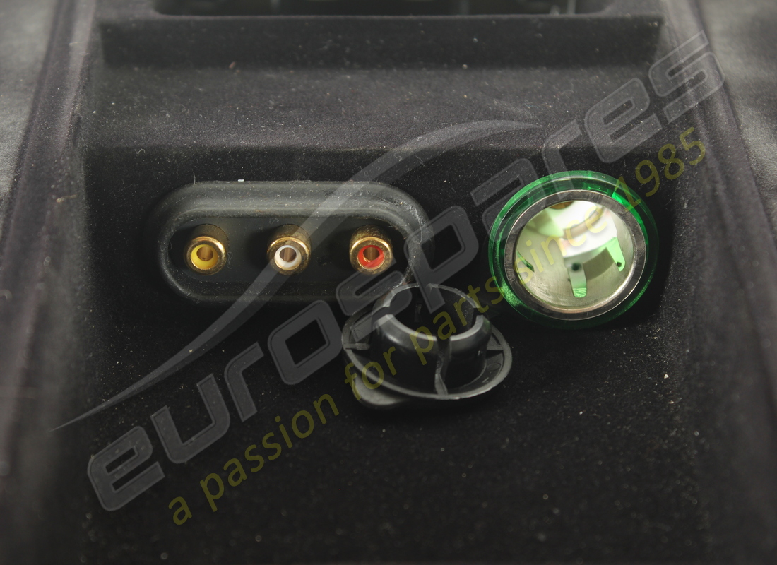 usato eurospares completo vano posteriore con coperchio. numero parte eap1564121 (3)