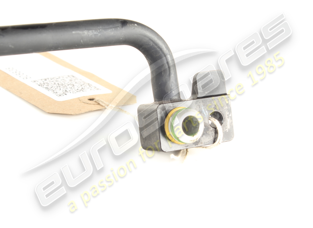 tubo ferrari usato dal raccordo del disconnettore del compressore al condensatore. numero parte 808838 (2)