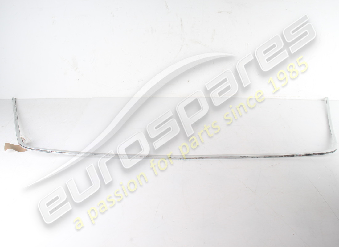 set modanatura parabrezza ferrari usato 308gt4. numero parte 40022204a (2)
