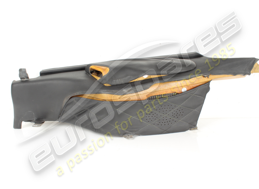 COPERTURA CINGHIA DX DANNEGGIATA Ferrari IN NERO VM8500 . NUMERO PARTE 64595500 (1)
