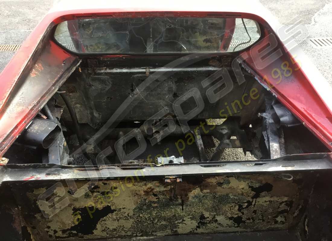 carrozzeria e telaio dino (1979) rhd eurospares ferrari 308 gt4 usati. numero parte eap1390100 (8)