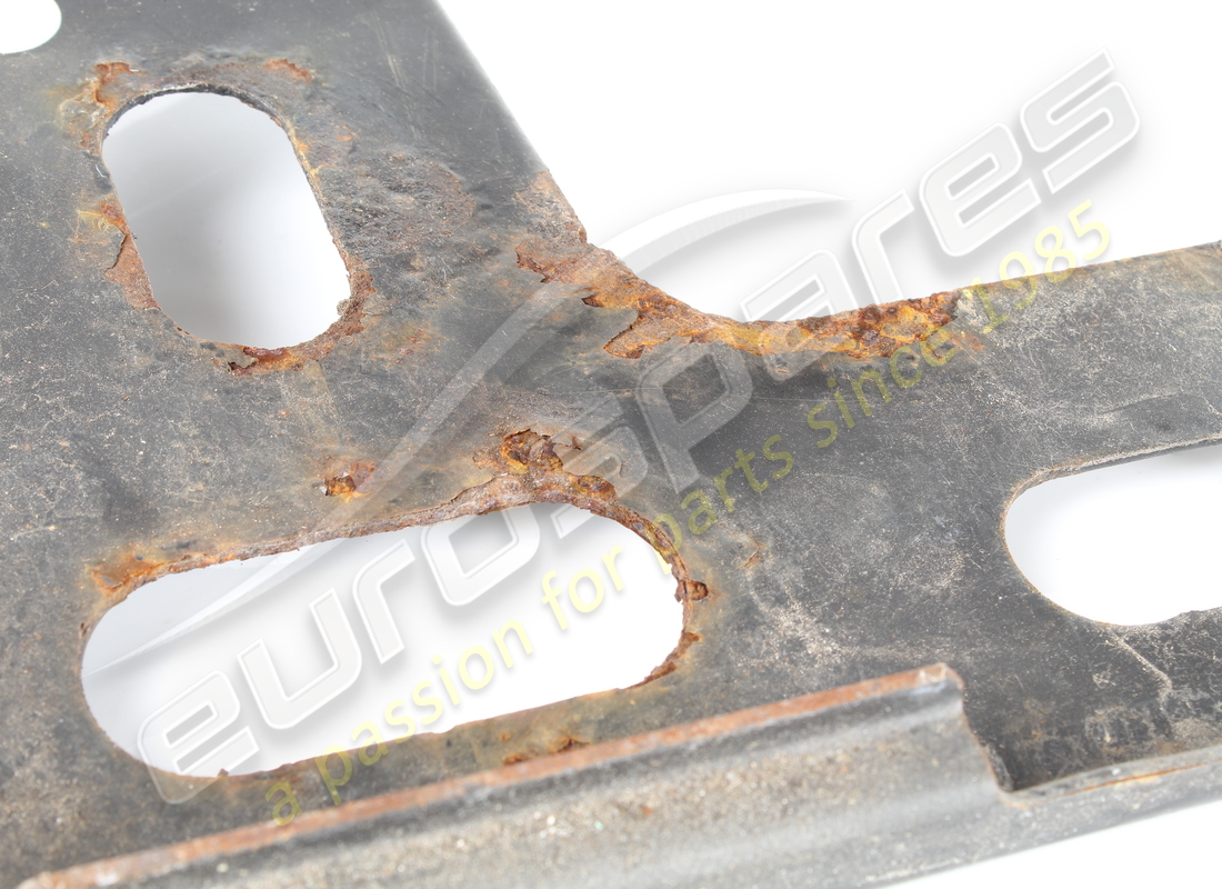 piastra ferrari usata per supporto batteria. numero parte 178864 (2)