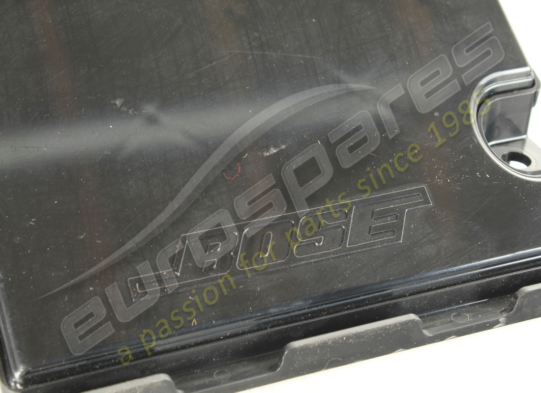 cassa basso completa bose usata maserati. numero parte 67071100 (6)