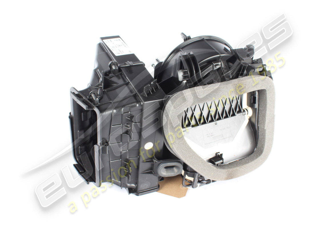 ALLOGGIAMENTO DEL VENTILATORE Porsche USATO. NUMERO PARTE 9P5820021 (1)