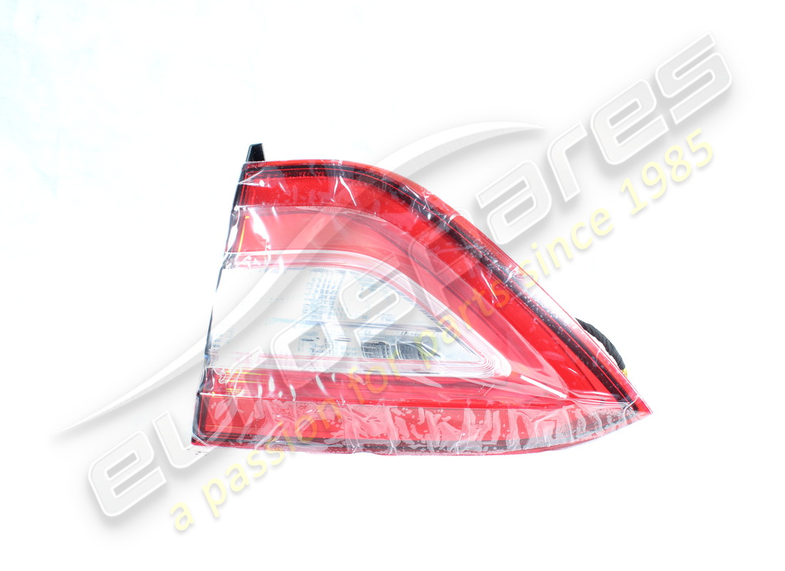 nuovo maserati fanale posteriore mobile dx. numero parte 670100869 (1)