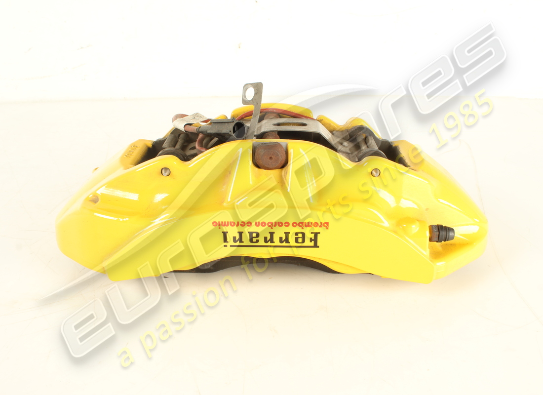 PINZA ANTERIORE DESTRA Ferrari USATA CON PASTIGLIE. NUMERO PARTE 297309 (1)