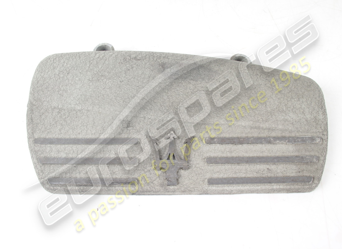 COPERCHIO CORPO FARFALLATO USATO Maserati . NUMERO PARTE 585063500 (1)