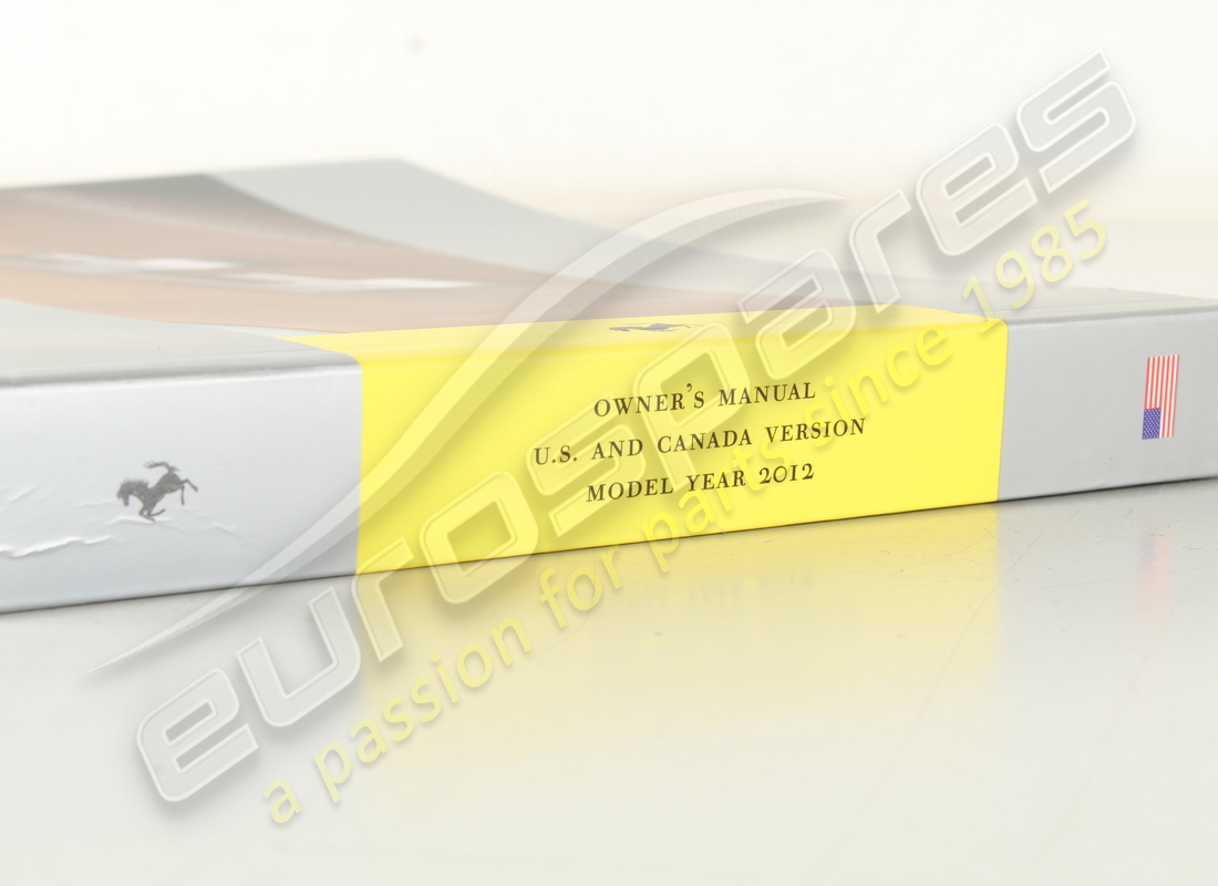 nuovo ferrari manuale uso e manutenzione. numero parte 84836000 (3)