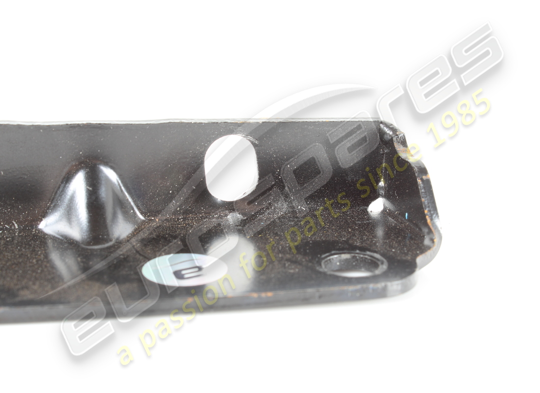 usata ferrari staffa destra. numero parte 80637200 (2)