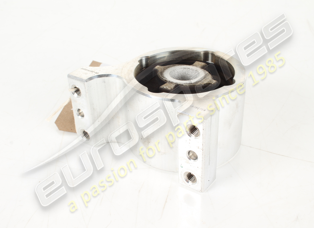 usato ferrari supporto boccola sx completo. numero parte 319482 (2)