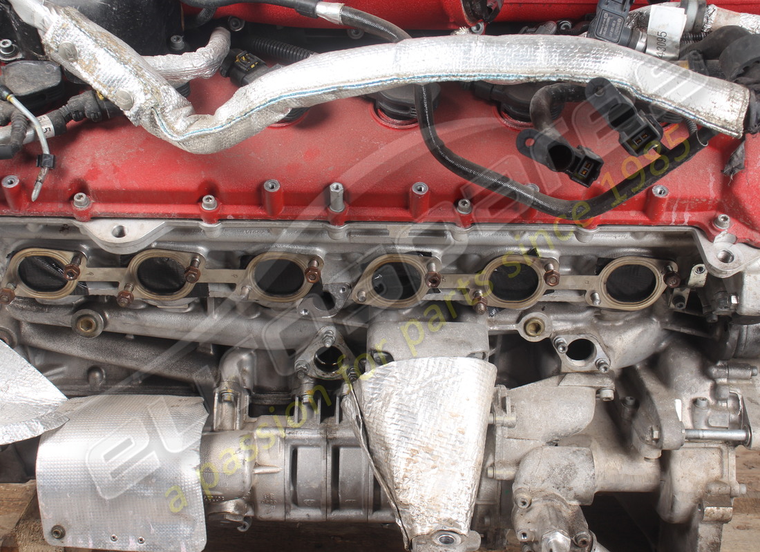 MOTORE FERRARI USATO. NUMERO PARTE 740027000 (7) motore ferrari usato. numero parte 740027000 (7)