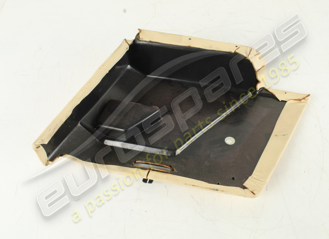 USATO Ferrari MODANATURA SX . NUMERO PARTE 61163500 (1)