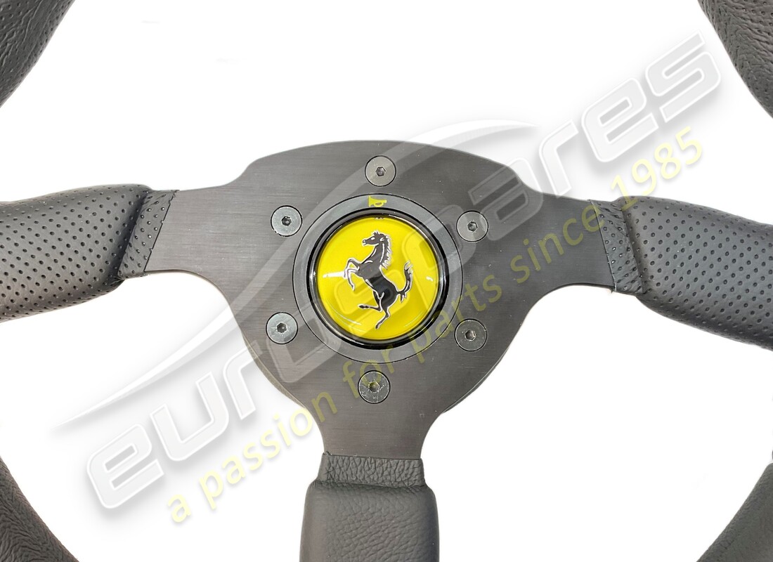 nuovo volante oem f50. numero parte 155962 (4)