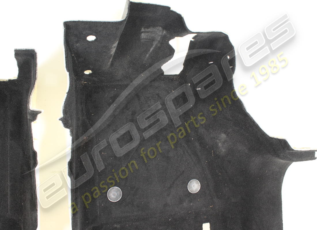 kit tappetini ferrari usato. numero parte 946011 (2)