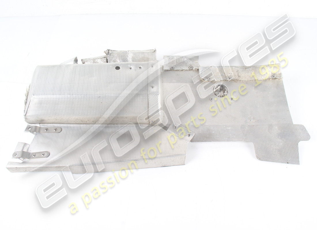 USATO Ferrari SCUDO CALORE . NUMERO PARTE 333494 (1)