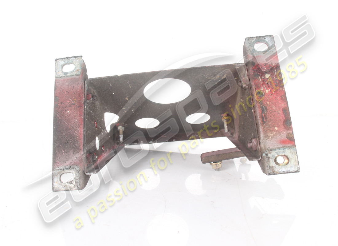 usato ferrari staffa supporto motore lampada frontale sx. numero parte 61750800 (5)