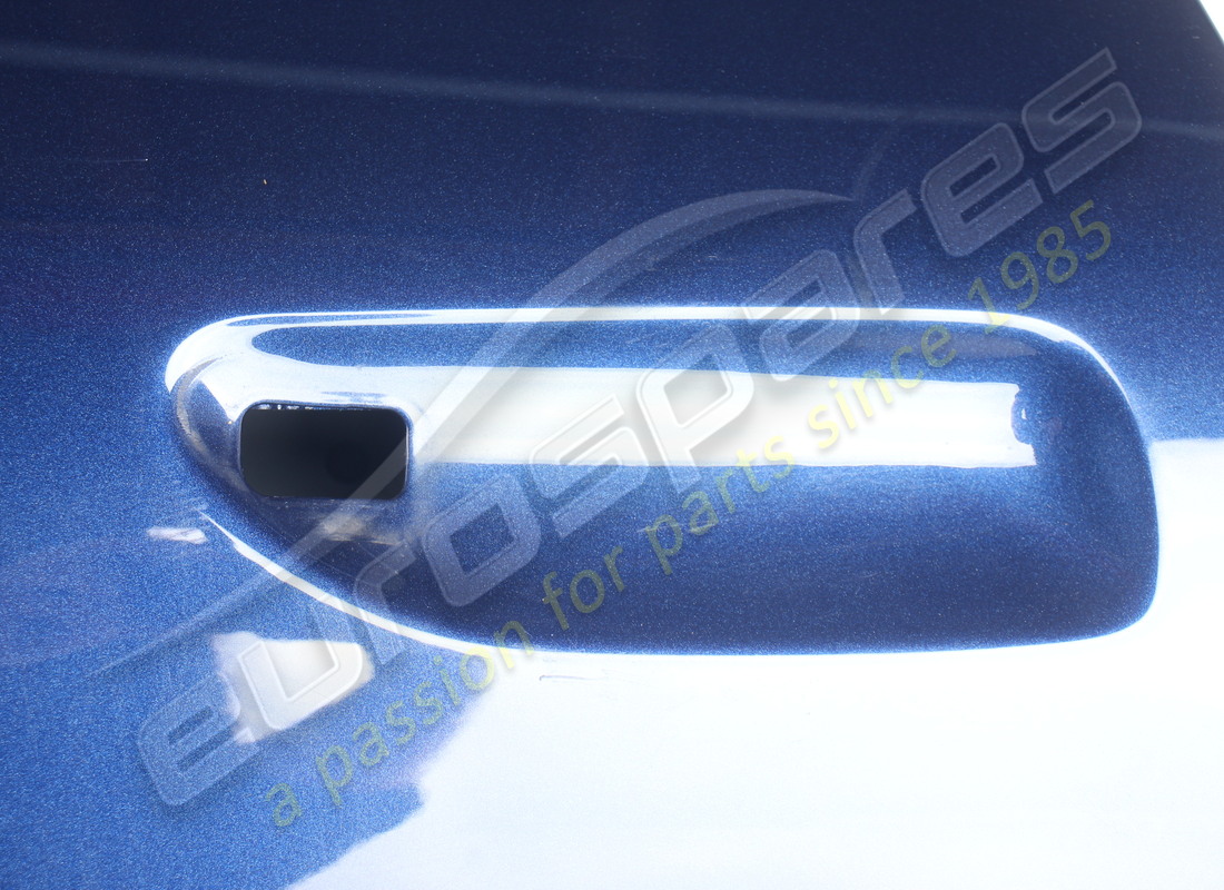 USATA FERRARI PORTA LATERALE SX. NUMERO PARTE 88007411 (3) usata ferrari porta laterale sx. numero parte 88007411 (3)