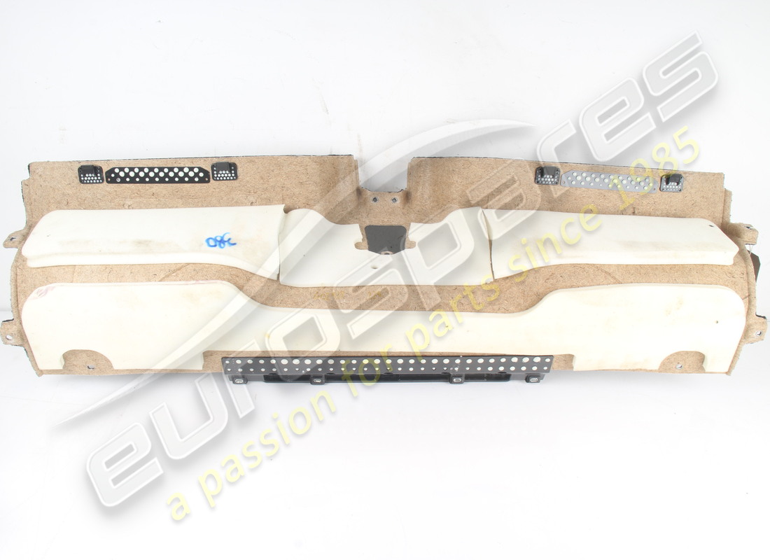 USATO FERRARI COMPLETO RIFINITURA VERTICALE VANO POSTERIORE. NUMERO PARTE 812058 (2) usato ferrari completo rifinitura verticale vano posteriore. numero parte 812058 (2)