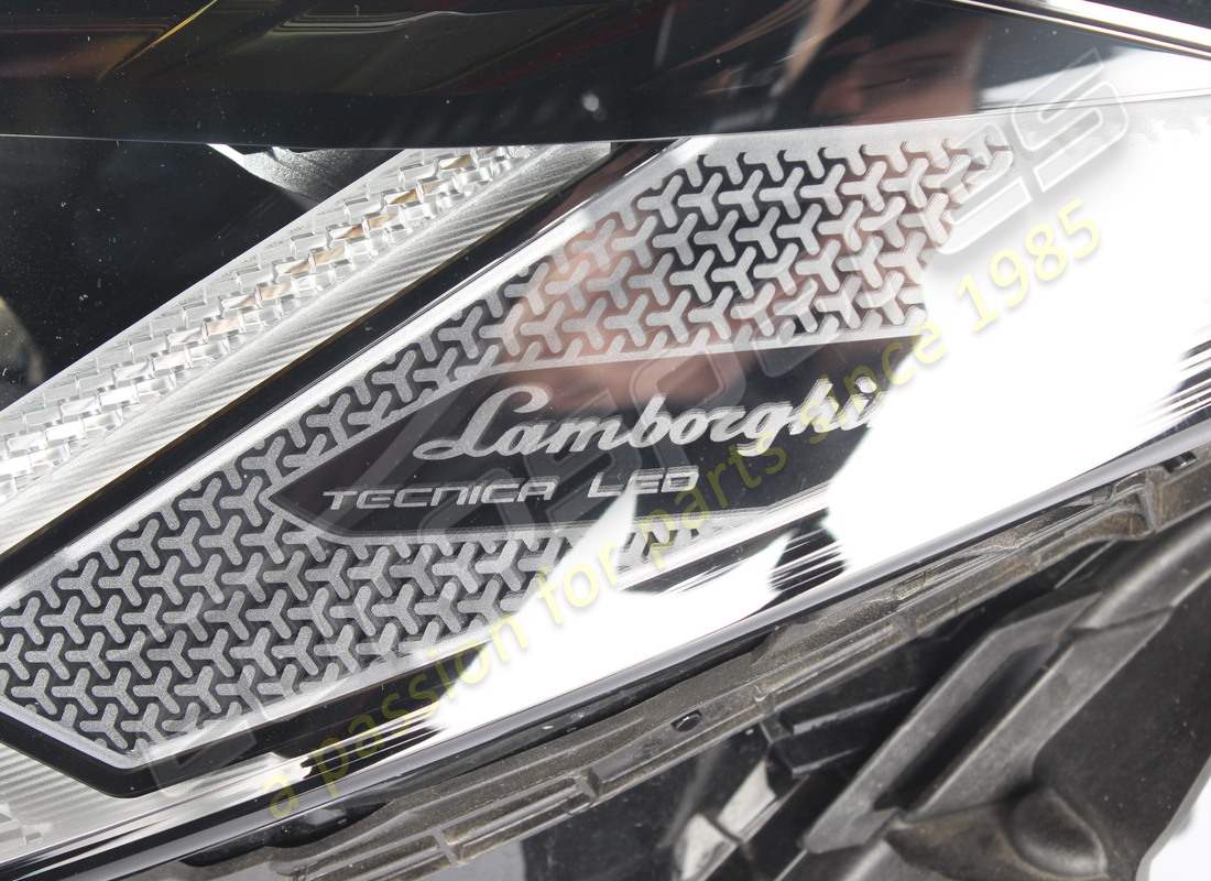 proiettore lamborghini usato. numero parte 4ml941035d (2)