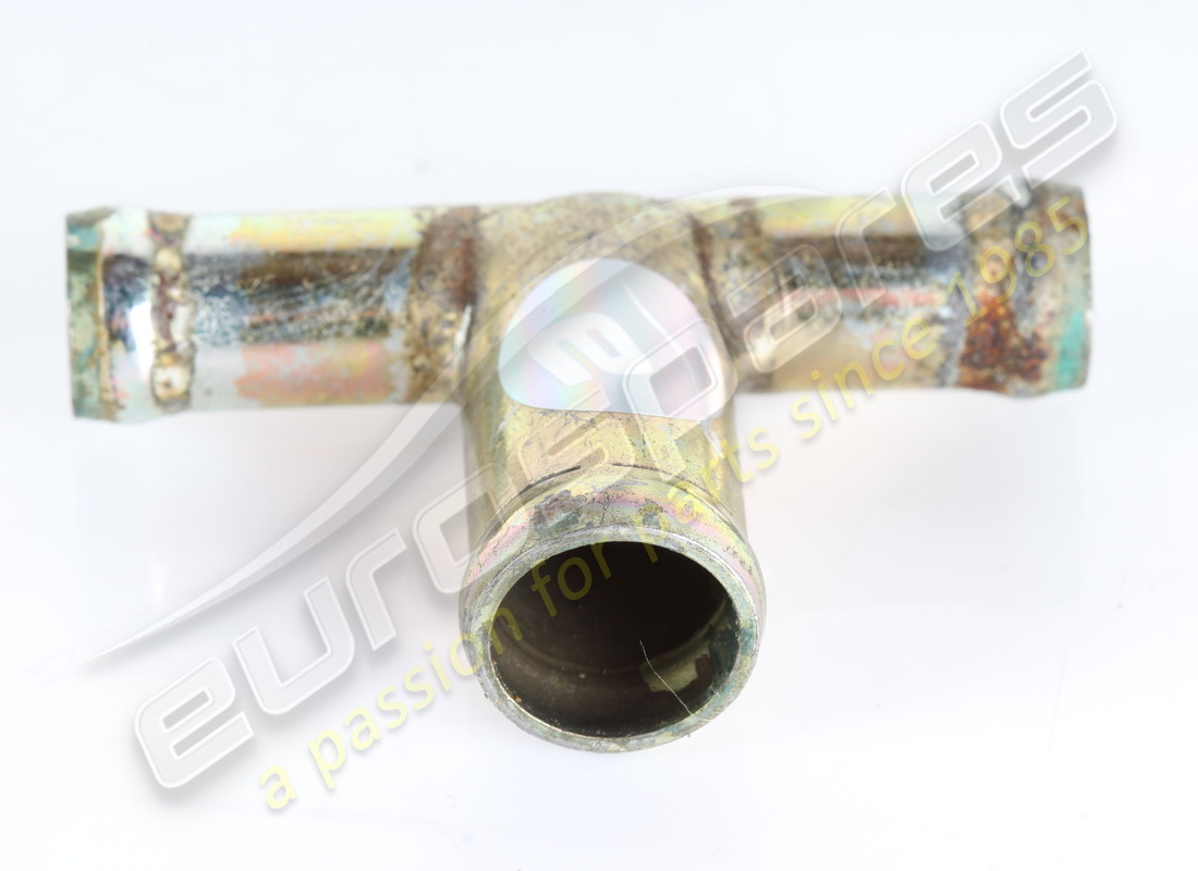 USATO Ferrari T PIECE UNIONE . NUMERO PARTE 104303 (1)