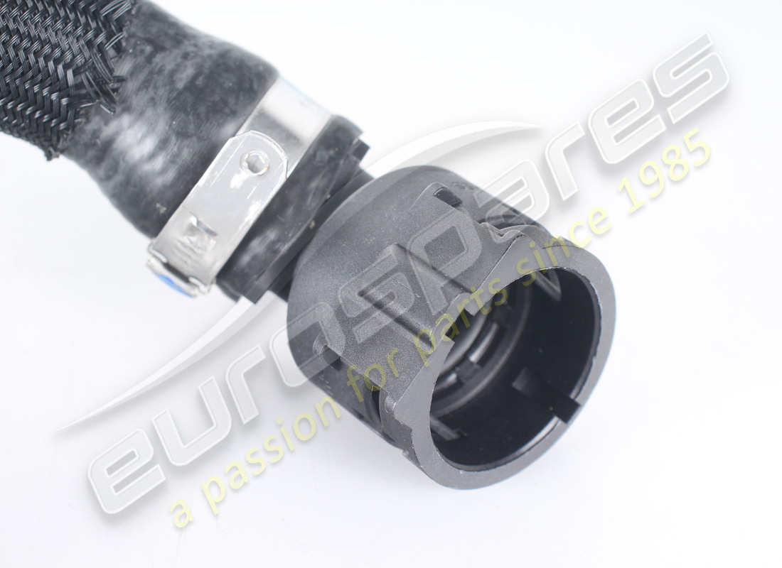nuovo maserati manicotto di erogazione acqua al sistema di riscaldamento. numero parte 670102573 (3)