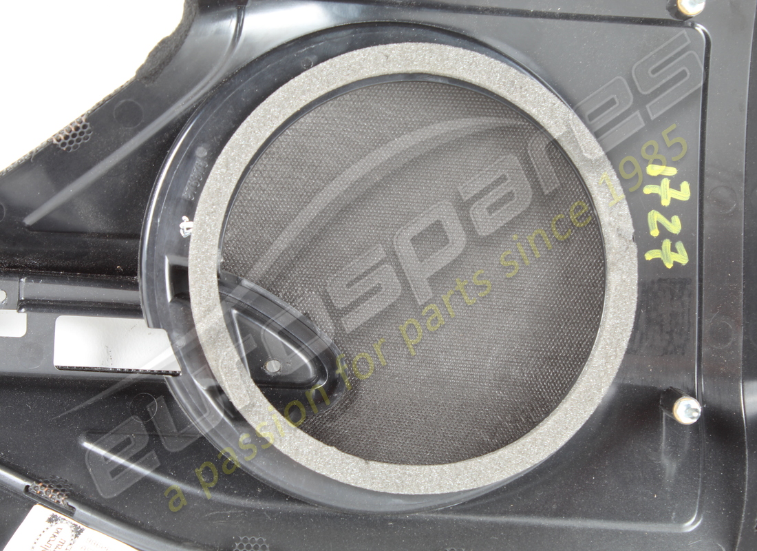 SUPPORTO GRIGLIA WOOFER DESTRO COMPLETO USATO FERRARI. NUMERO PARTE 976366 (4) supporto griglia woofer destro completo usato ferrari. numero parte 976366 (4)