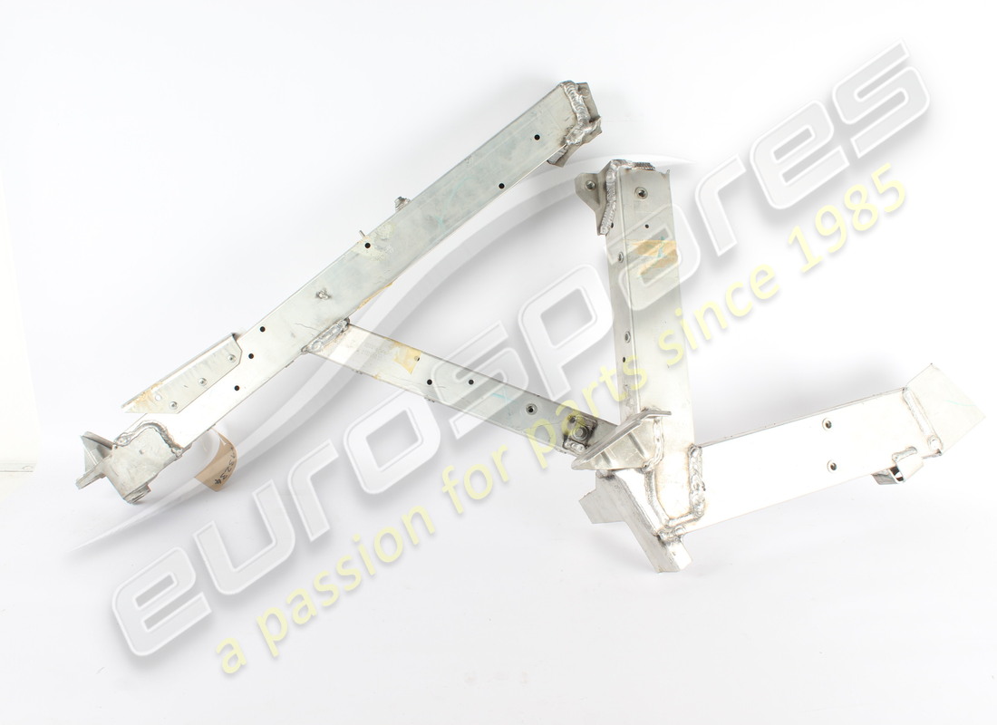 NUOVO (ALTRO) Ferrari TELAIO POSTERIORE DESTRO . NUMERO PARTE EAP1493234 (1)