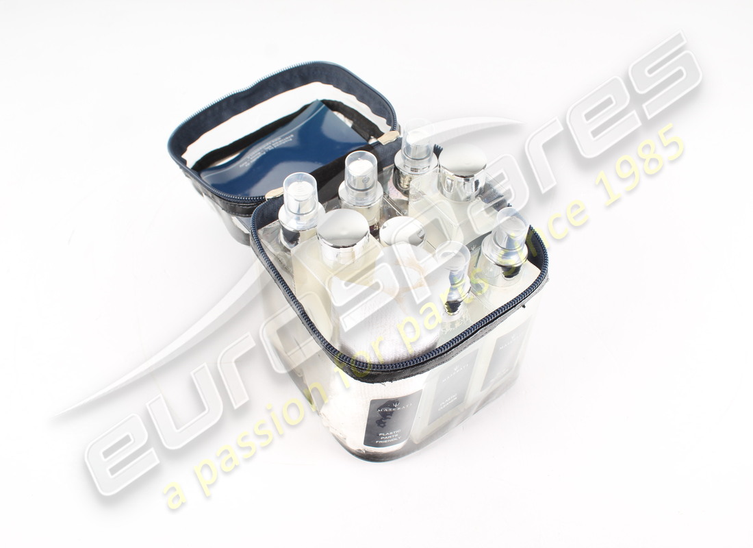 nuovo maseratikit per la cura dell'auto. numero parte 940000103 (3)