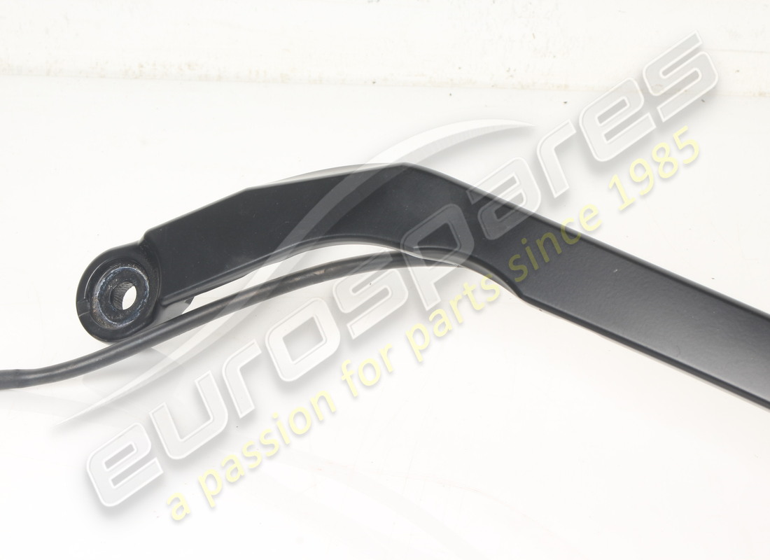 USATO FERRARI PASSO BRACCIO TERGICRIST LATO. NUMERO PARTE 784467 (2) usato ferrari passo braccio tergicrist lato. numero parte 784467 (2)